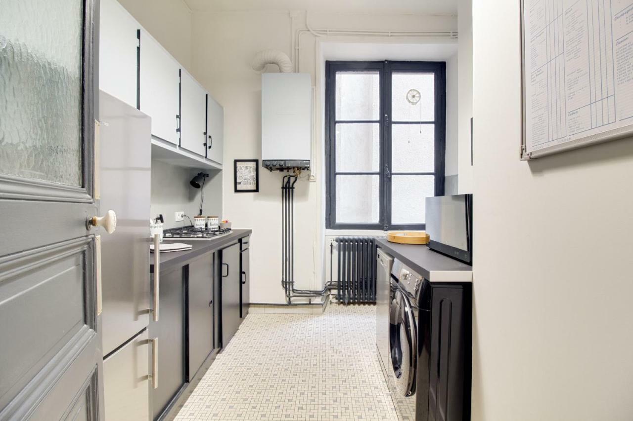 Sous Le Cedre - Au Coeur De Nantes Apartment Exterior photo